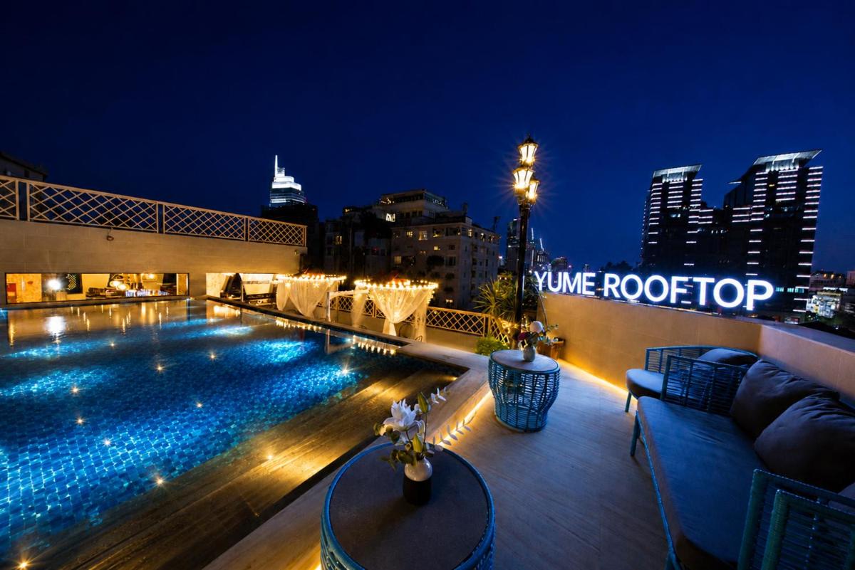 Queen Central Apartment Hotel - Housity