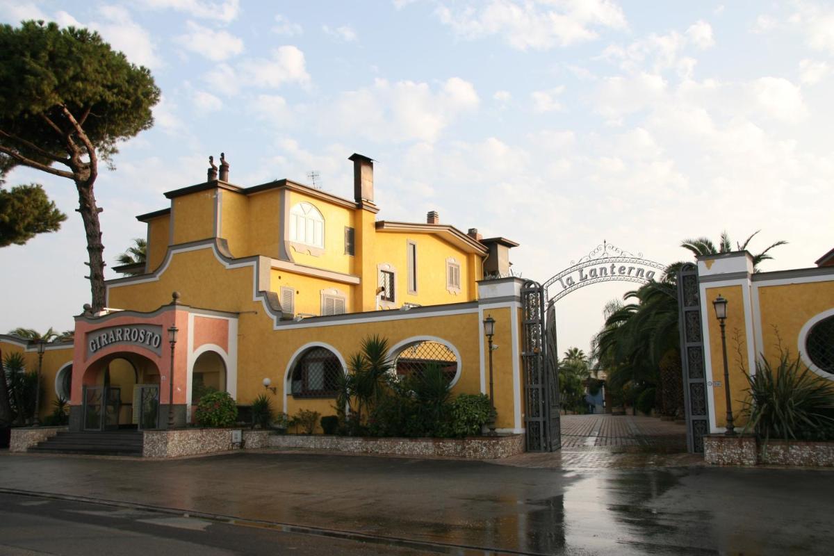 Hotel Ristorante La Lanterna - Housity