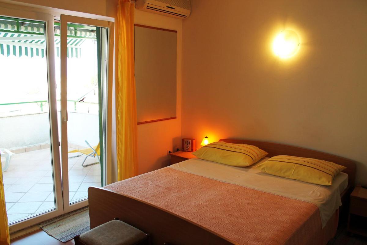 Adria Apartments - Housity