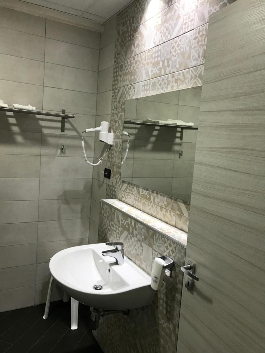Hotel Toscano - Housity