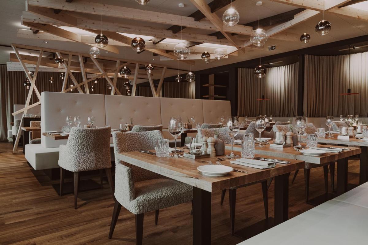 Aktiv & Spa Hotel Alpenrose - Housity