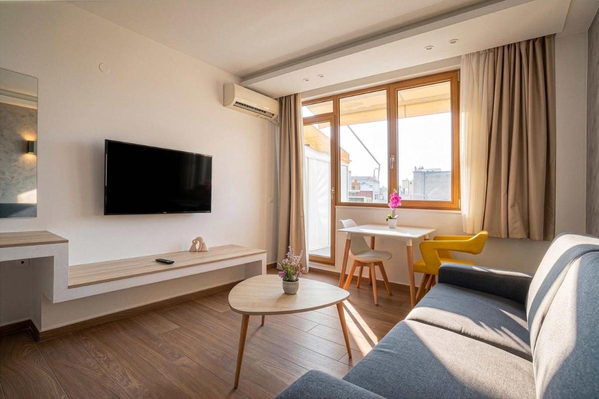 VH Executive Suites - Housity