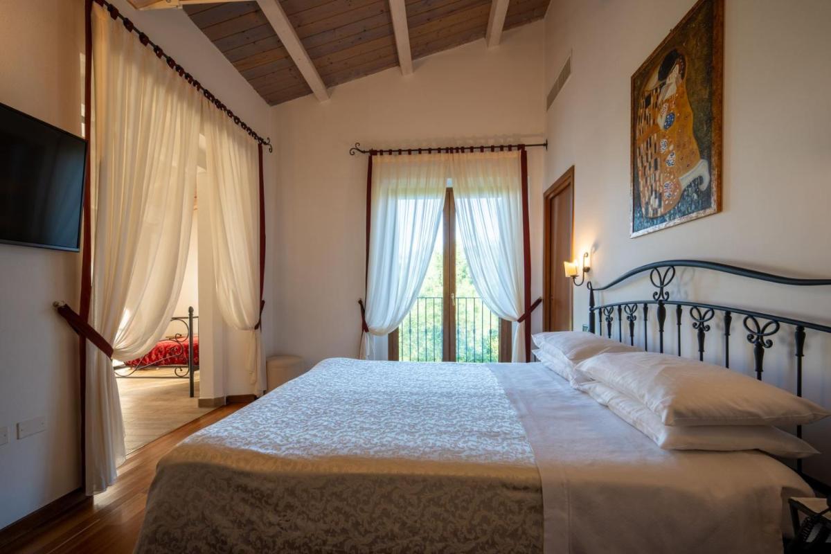 Colleverde Country House & SPA Urbino - Housity