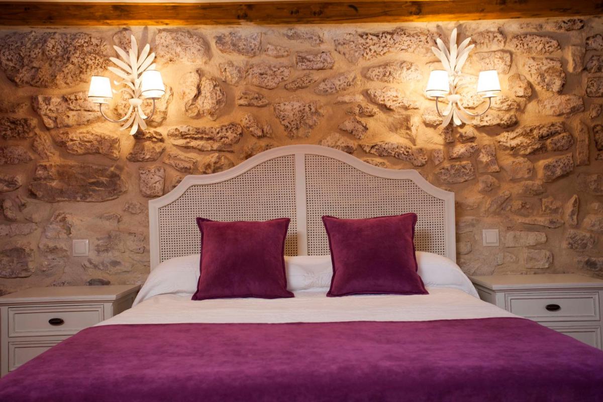 Hotel Rural La Torre de Bisjueces - Housity