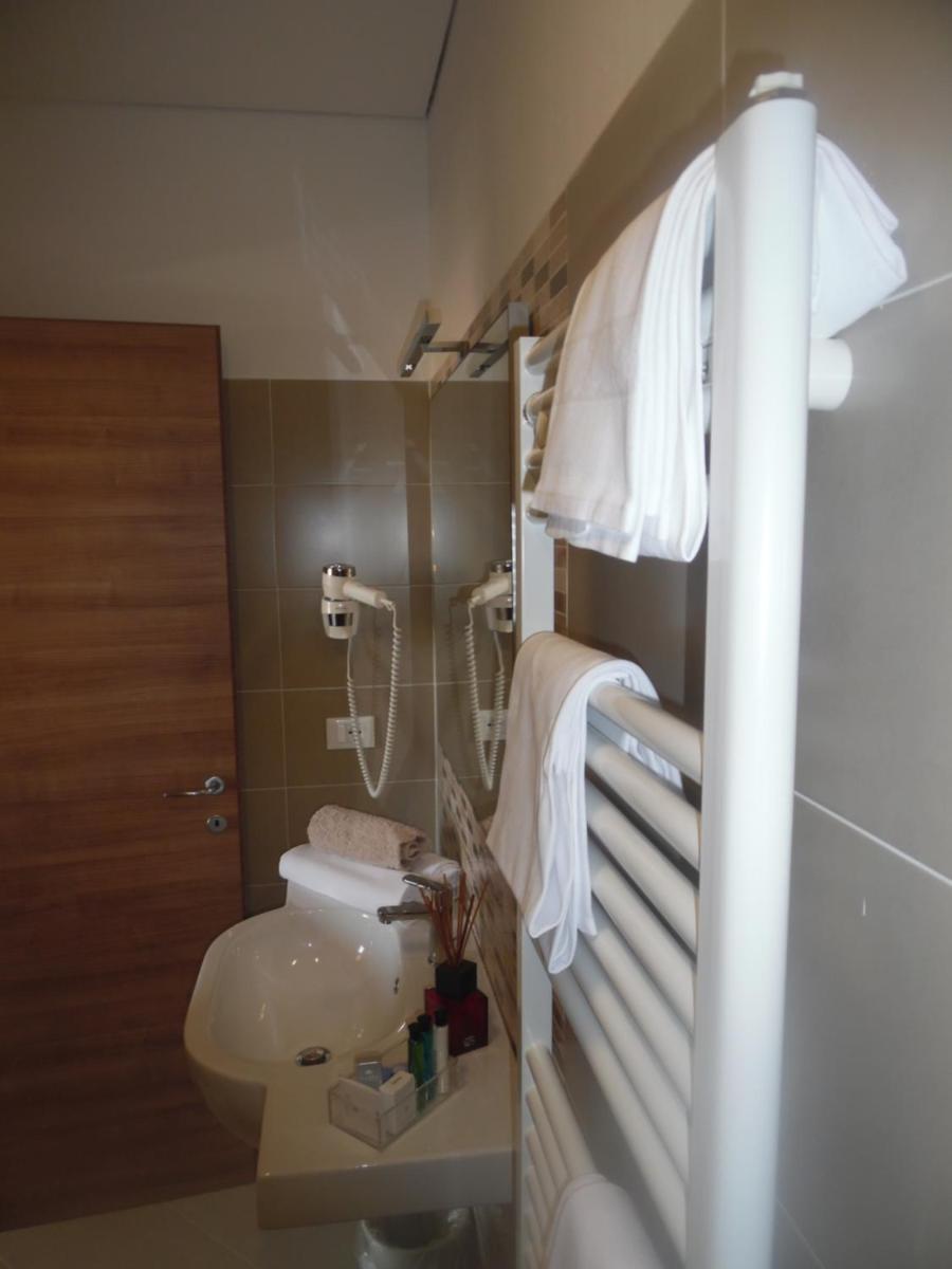 Hotel Miramare - Housity