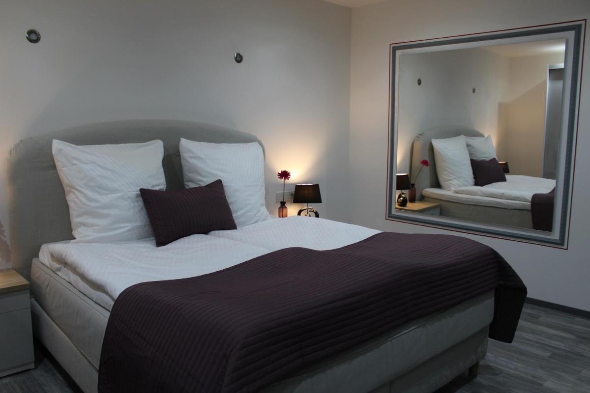 Pension am Stummplatz - Housity