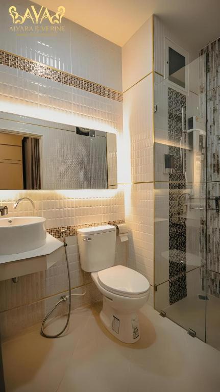 โรงแรม ไอยรา ริเวอร์ไรน์ นครพนม (AIYARA RIVERINE) - Housity