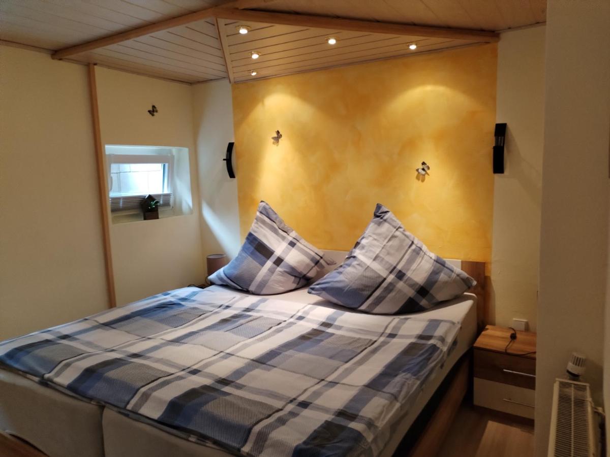 Zum Goldenen Tal - Housity