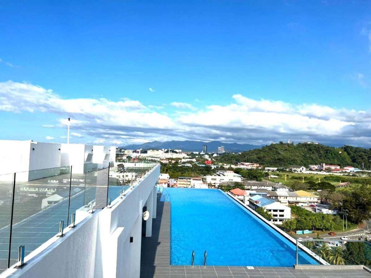 Aru Suites Kota Kinabalu - Housity