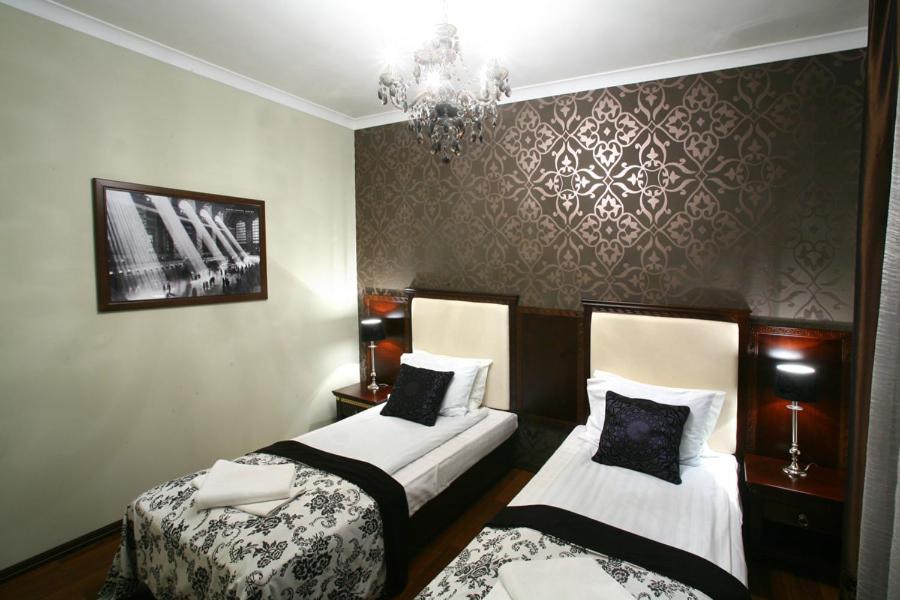 Titanic - Housity