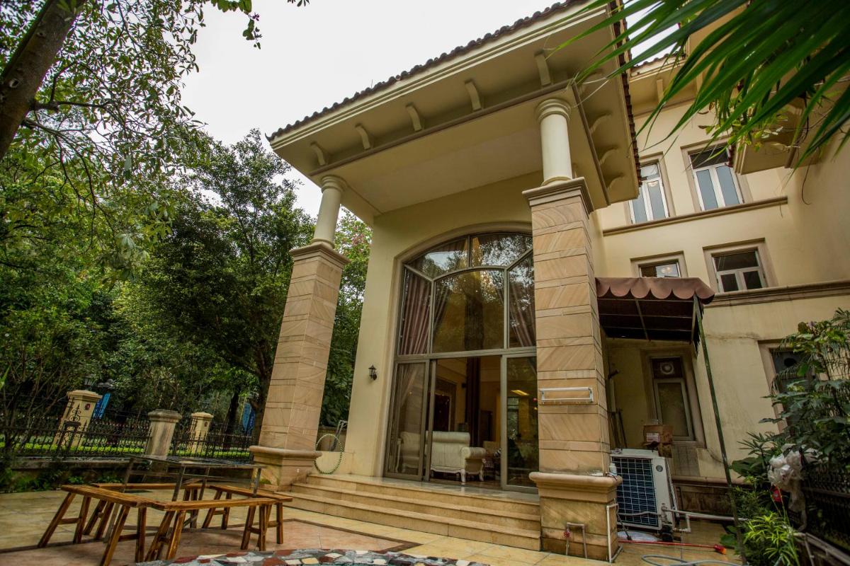 Qing Yuan Gao Pin Hui Venice Spa Villa - Housity