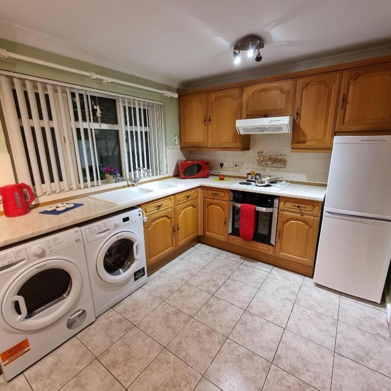 PREMIER - Whifflet Apartment - Housity