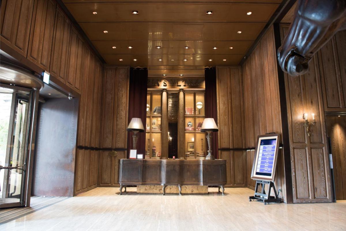 Suitetrails - Palais de Chine Hotel