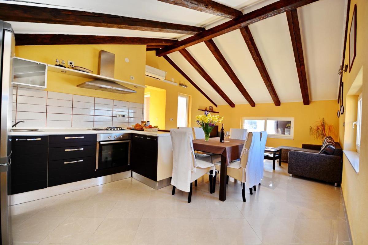 Apartments SOL - Housity