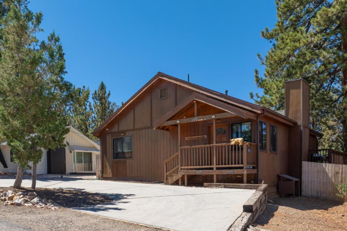 Rather Be Mountain Getaway by Rather Be Properties - Housity