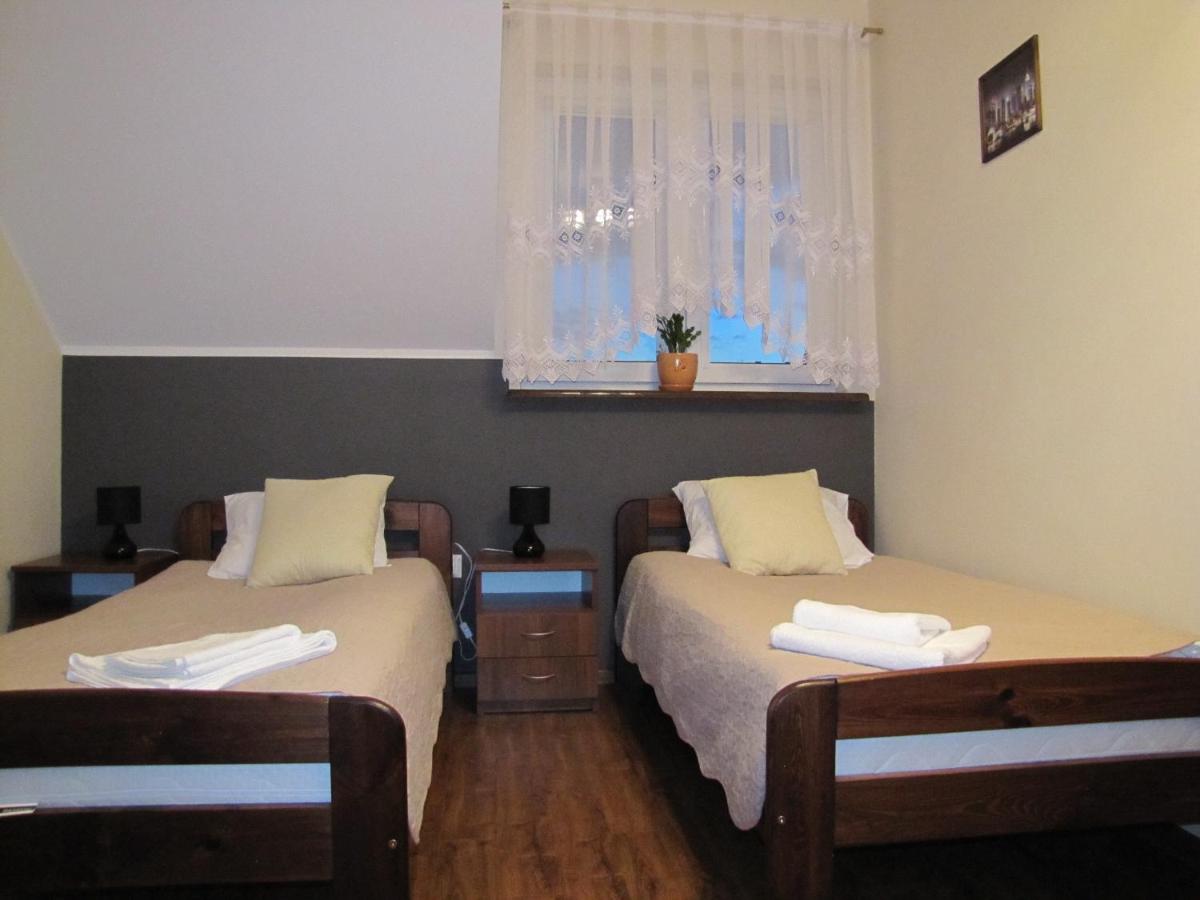 Heveliusz - Housity