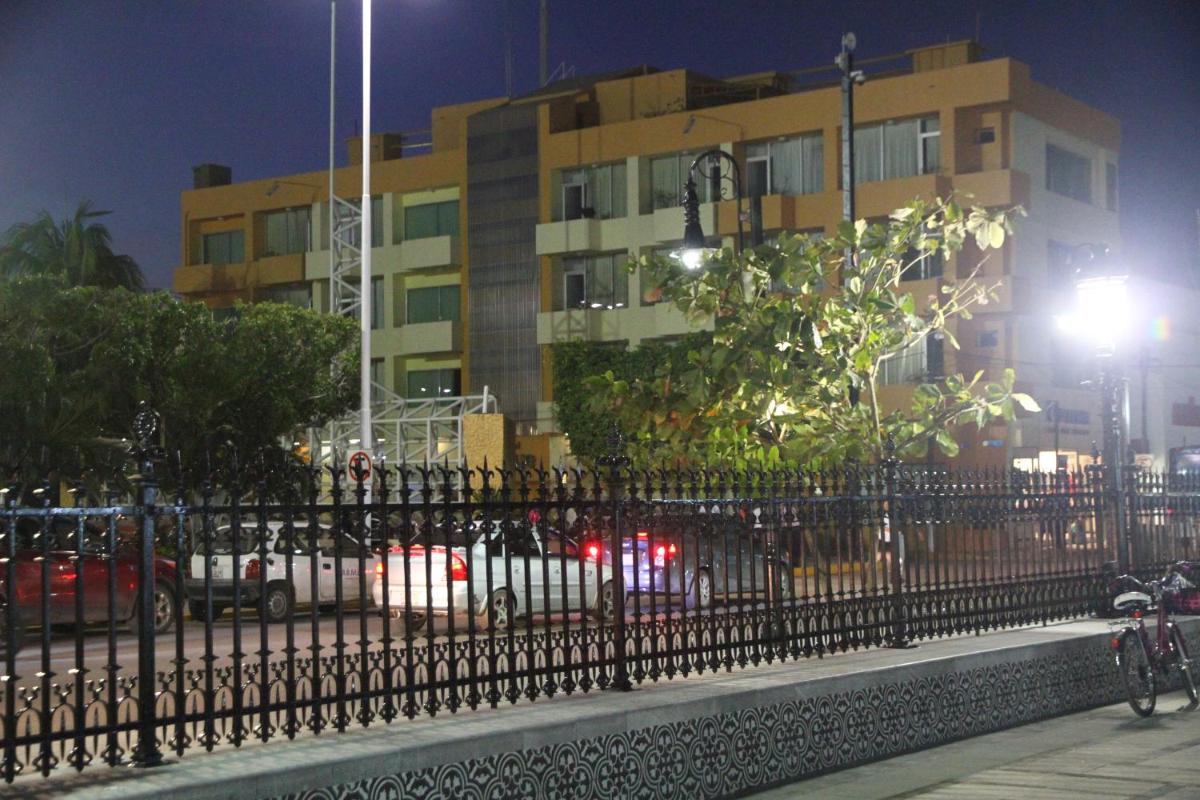 Hotel del Parque - Housity