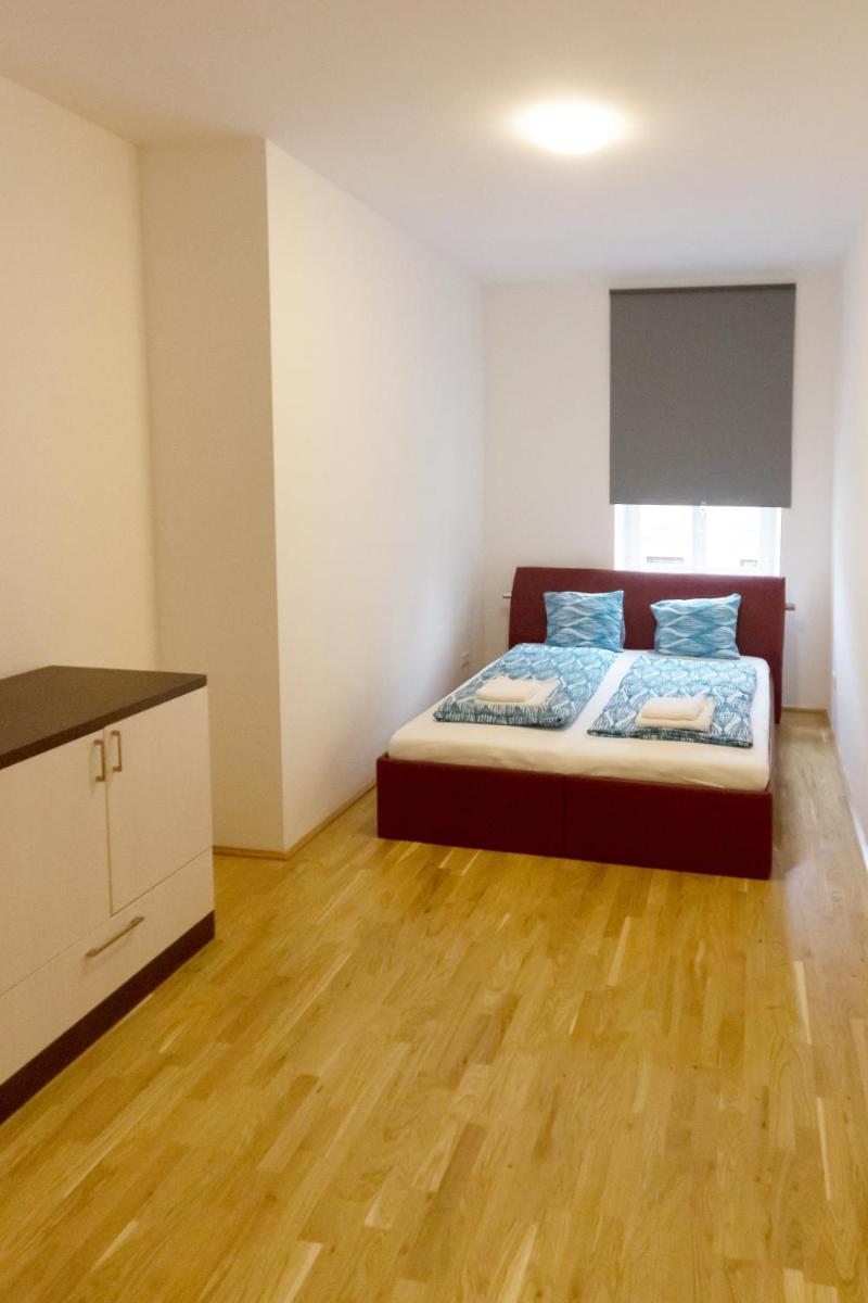 Debo Apartments Schönbrunner Strasse - contactless check in - Housity
