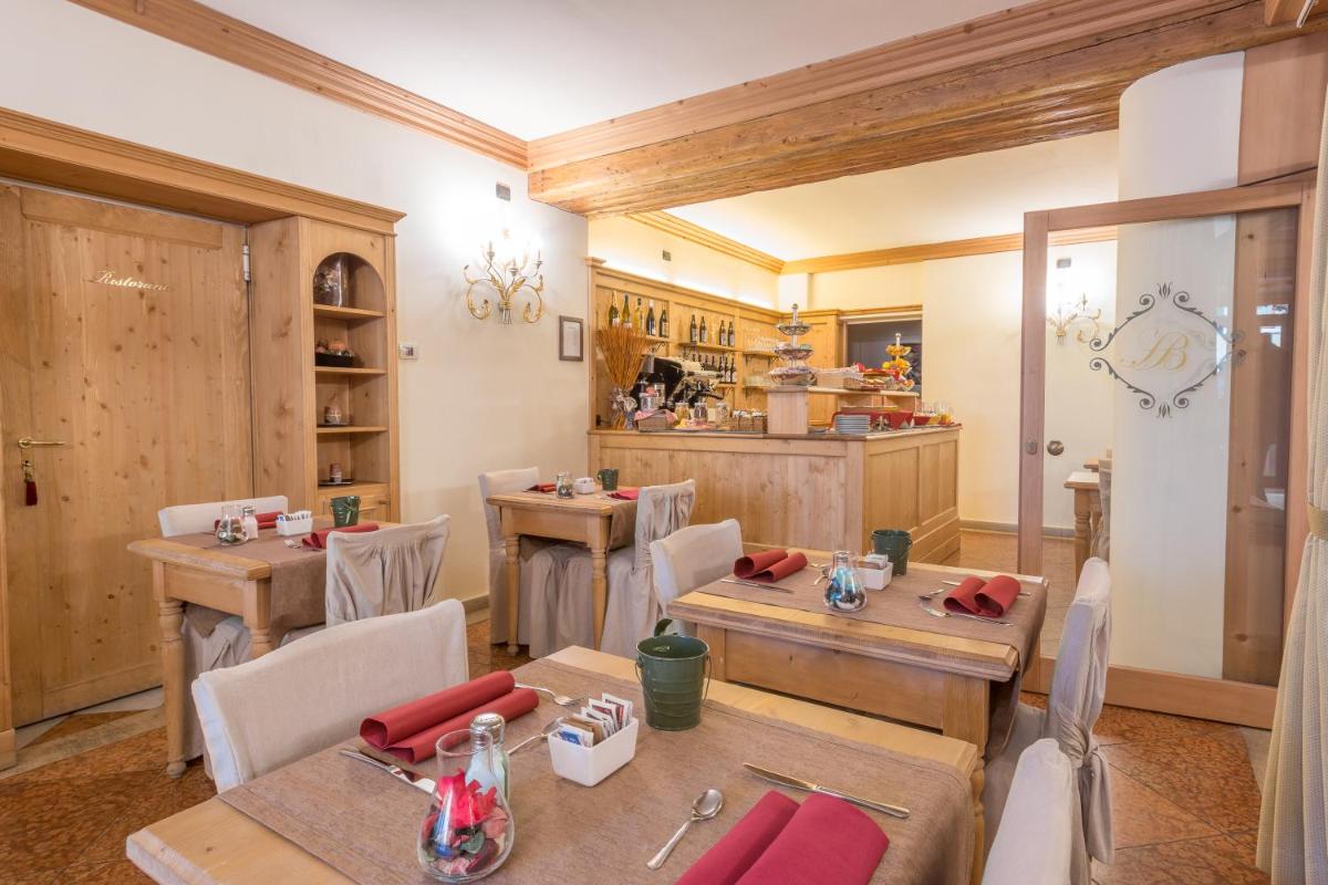 Hotel Belvedere Dolomiti - Housity