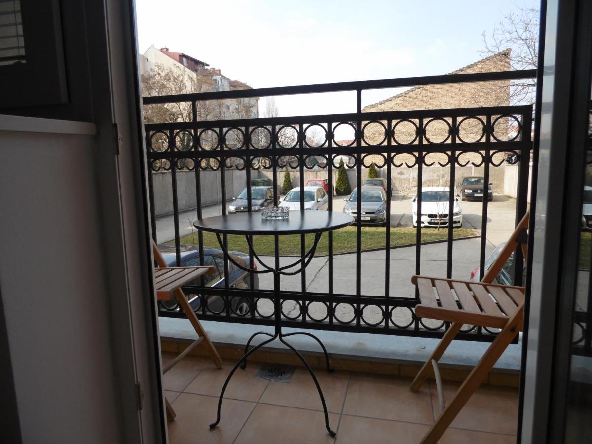 Apartment Atina - Housity