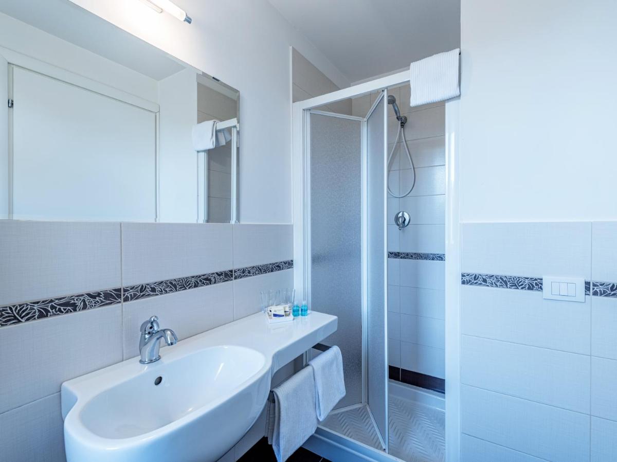 Hotel Andreaneri - Housity