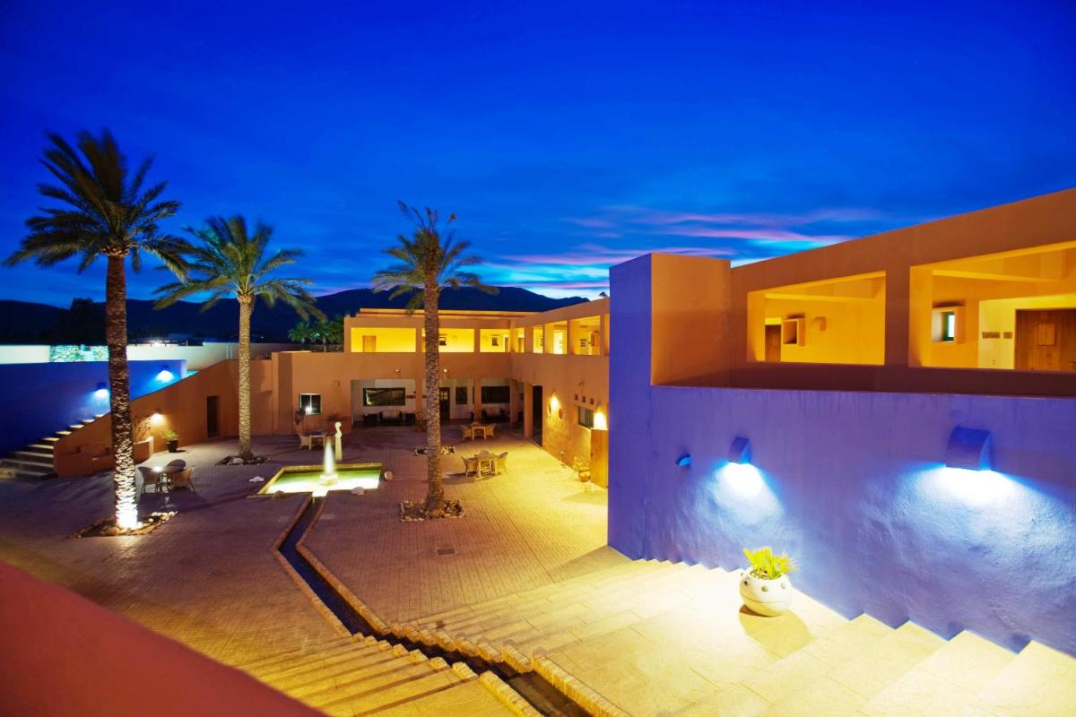 Piscina en o cerca de Hotel de Naturaleza Rodalquilar & Spa Cabo de Gata
