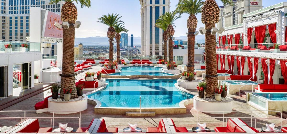 The Cromwell Hotel & Casino - Housity