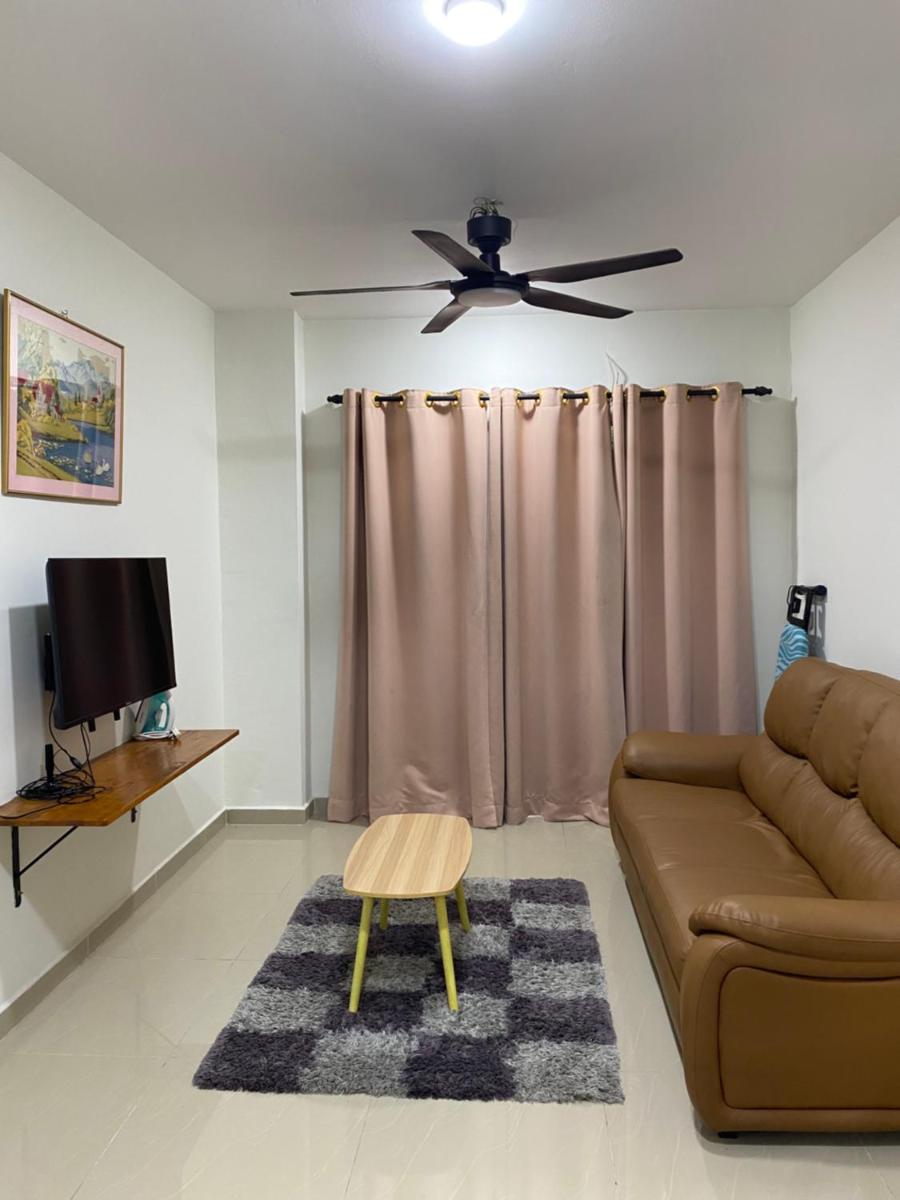 Igo Homestay - Standard Room - Housity