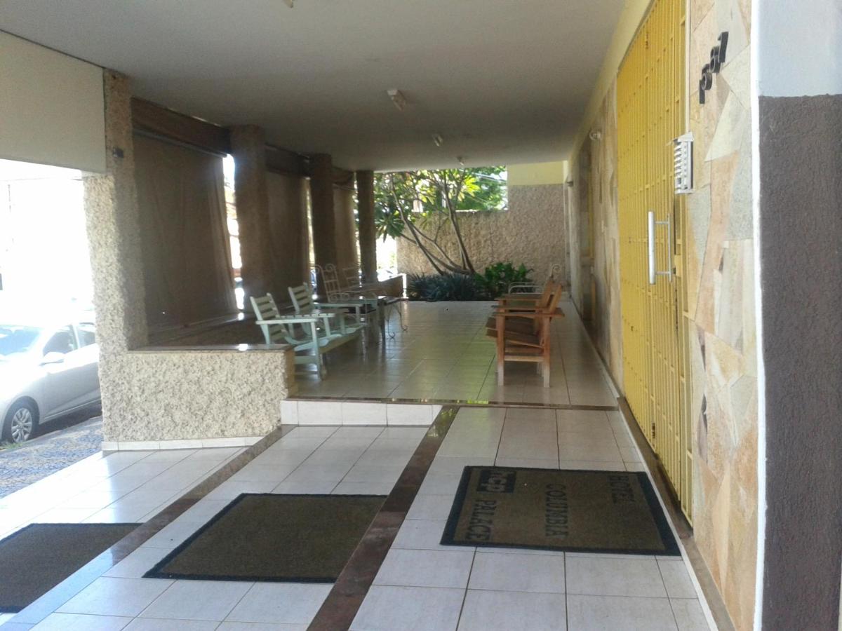 Hotel Columbia Palace - Housity