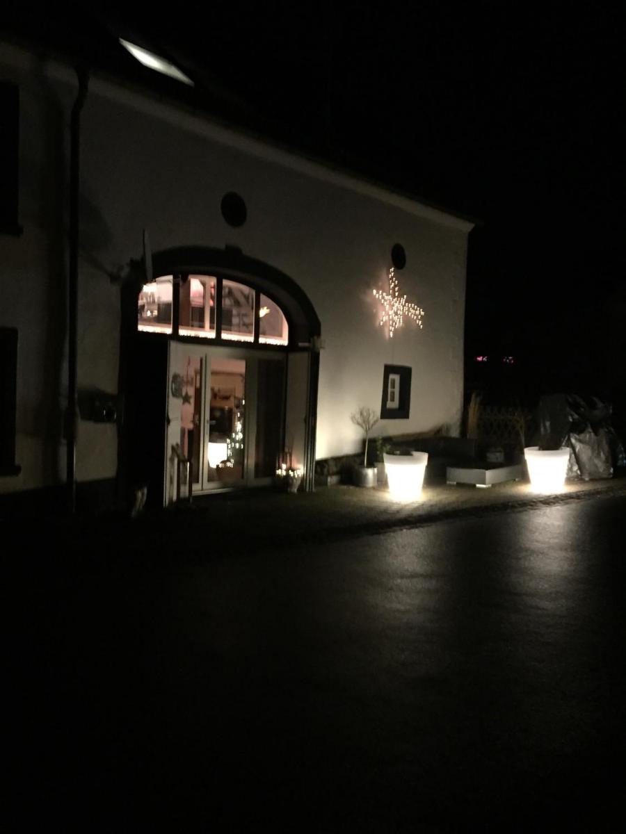 Suitetrails - Altes Pfarrhaus Hunolstein