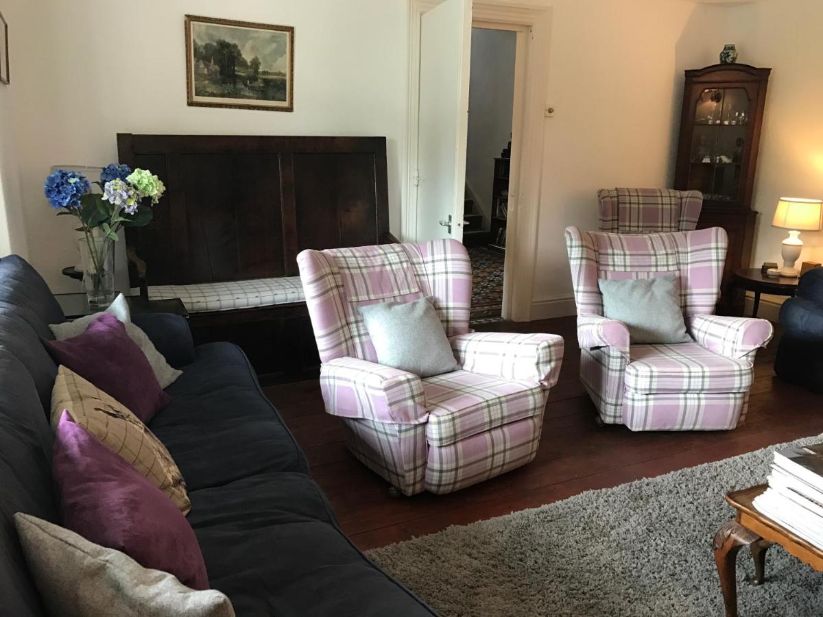 Ty Mawr Hotel - Housity