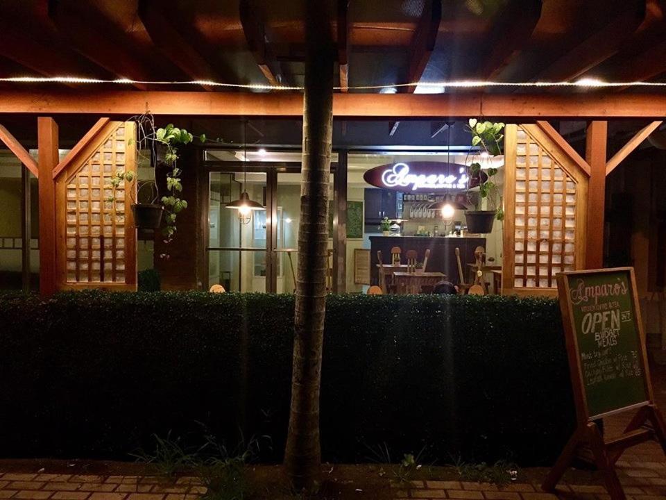 Blue Paseo Grande Inn - Housity
