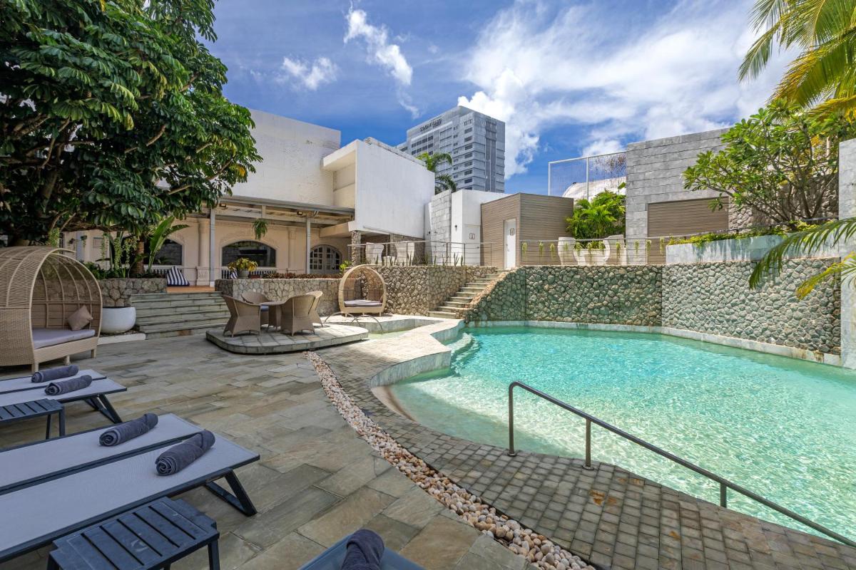 Pearl Hotel Phuket - Housity