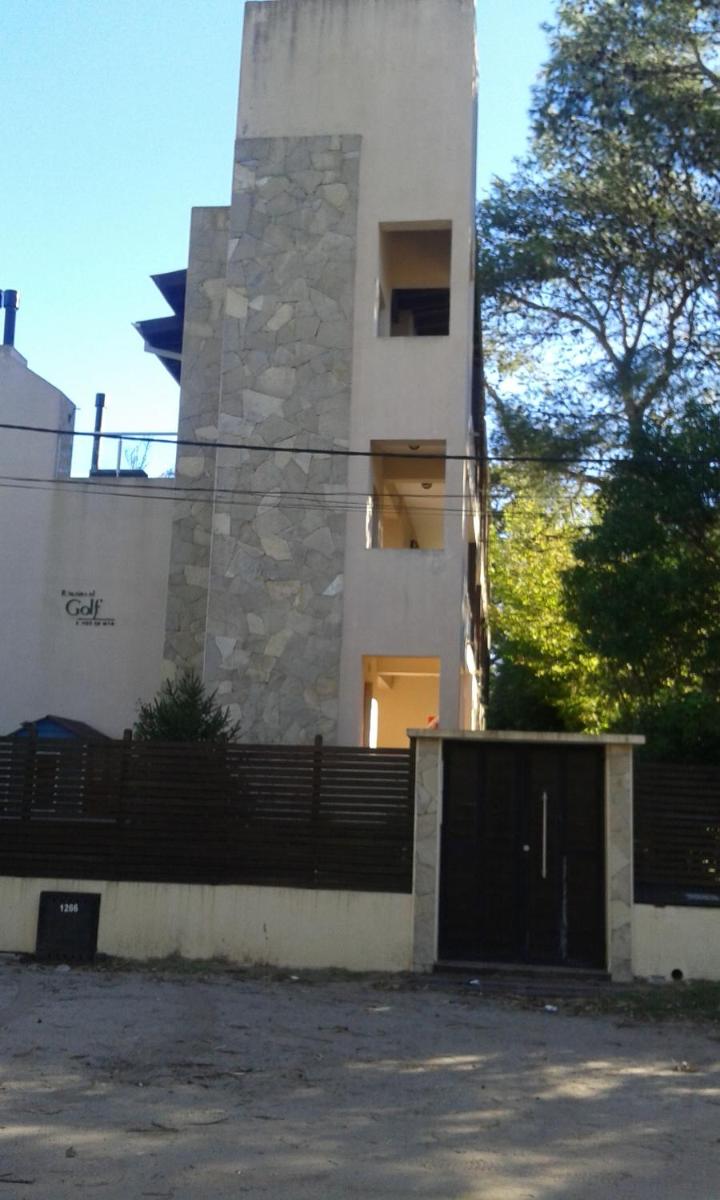 Rincón Del Golf - Housity