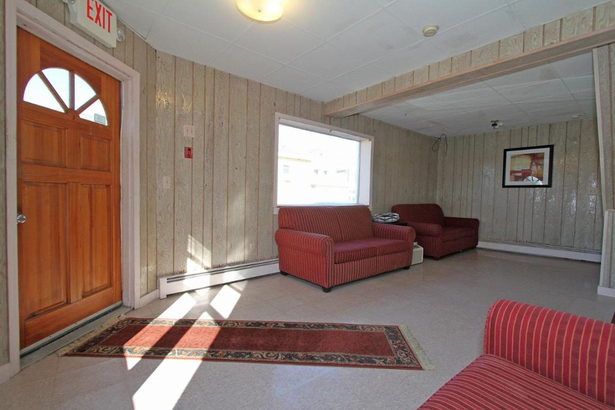 Suitetrails - Shore Beach Houses - 57 Dupont Ave
