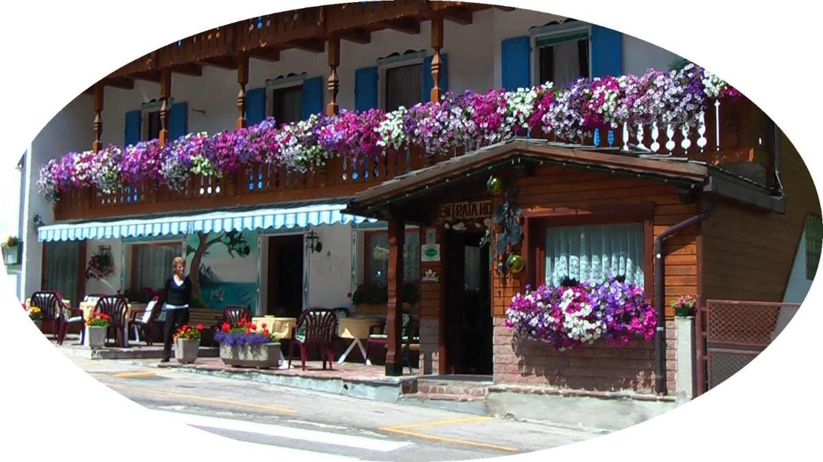 Albergo Genzianella - Housity