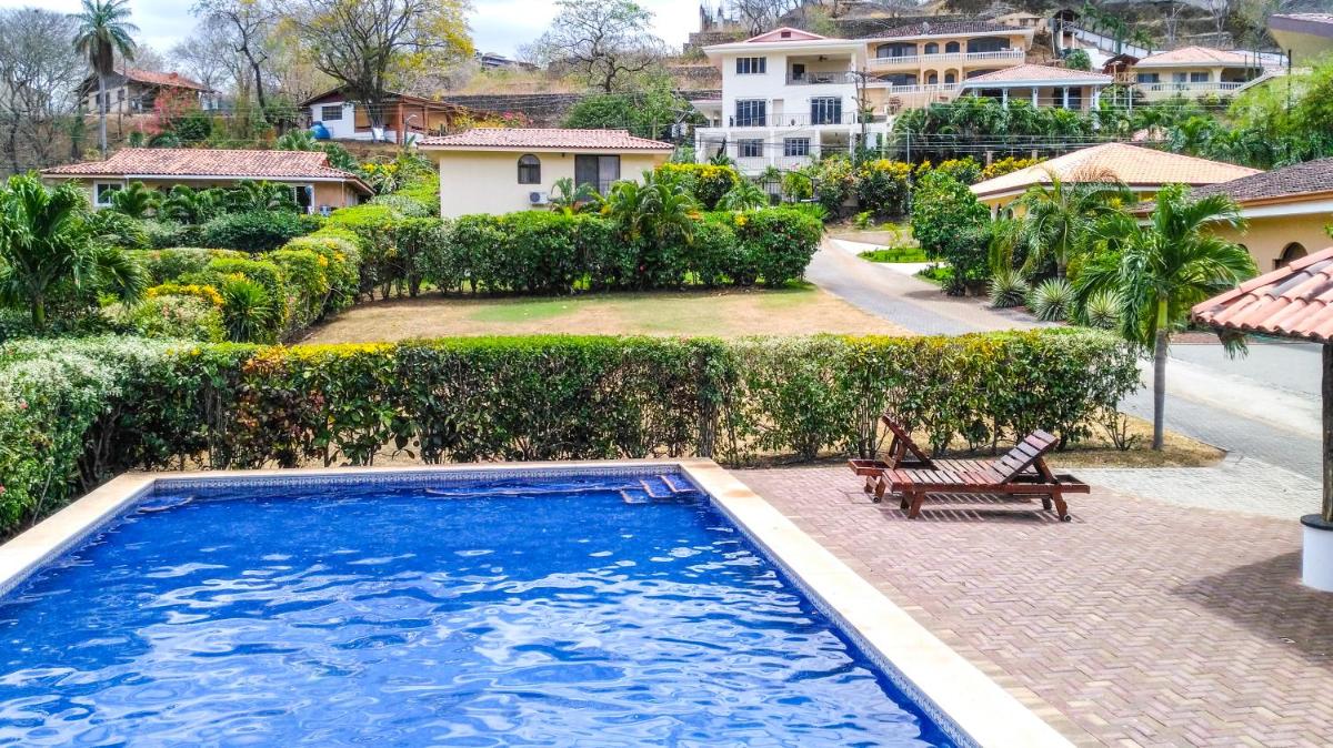 Suitetrails - Apartment in Hermosa's gardens