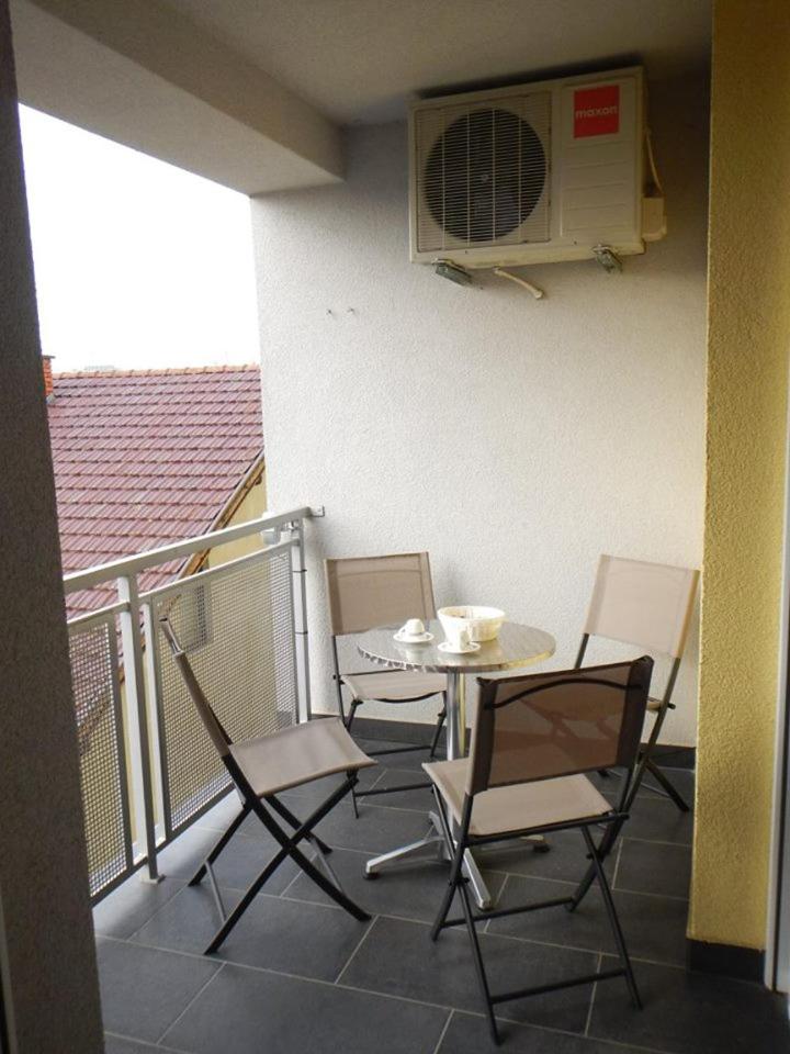 Apartment Trenk - Housity