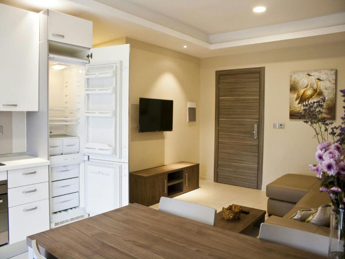 Axis Suites - Hizvo