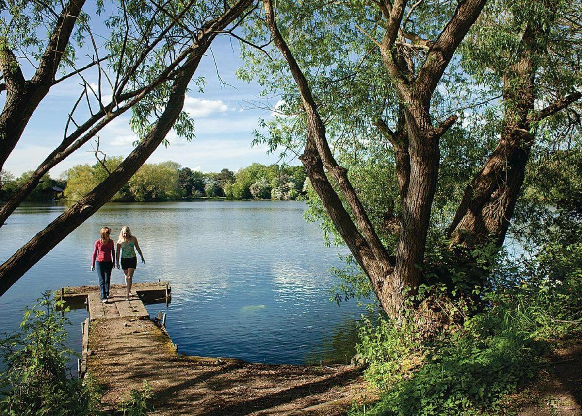 York Lakeside Lodges - Housity