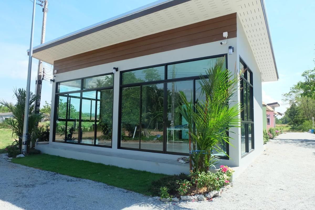 Maikhao Beach Guest House - Housity