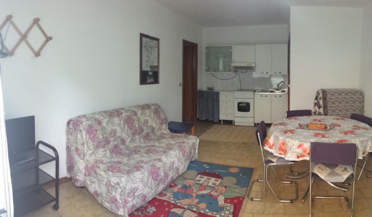 Bilocale Rivazzurra - Housity