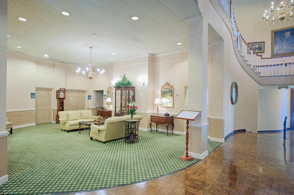 The Inn at Stone Mountain Park - Housity