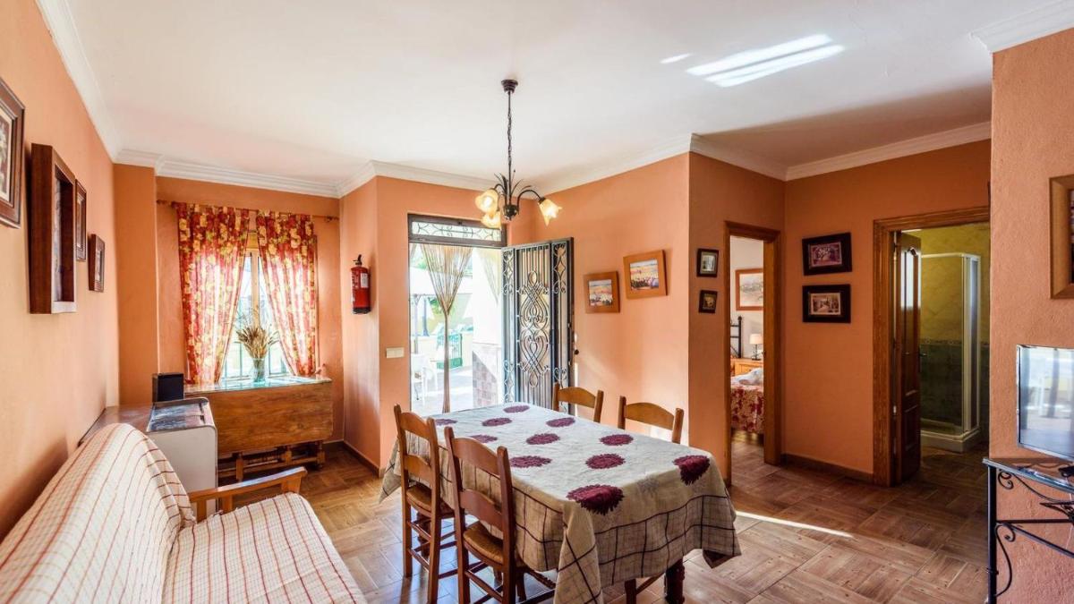 Villa Las Dehesas Casabermeja by Ruralidays - Housity