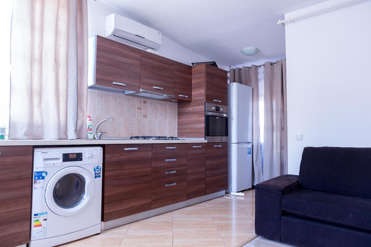 Garsoniere Dinu - Housity