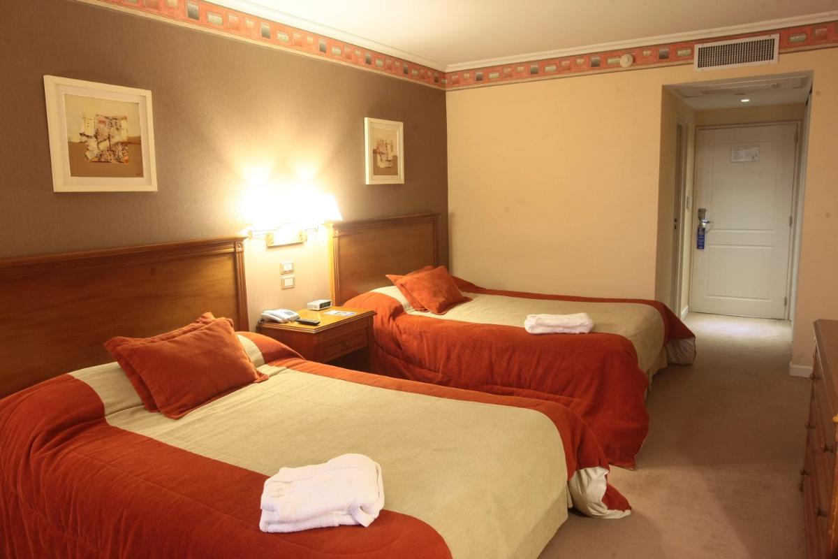 Howard Johnson Villa María Hotel y Casino - Housity