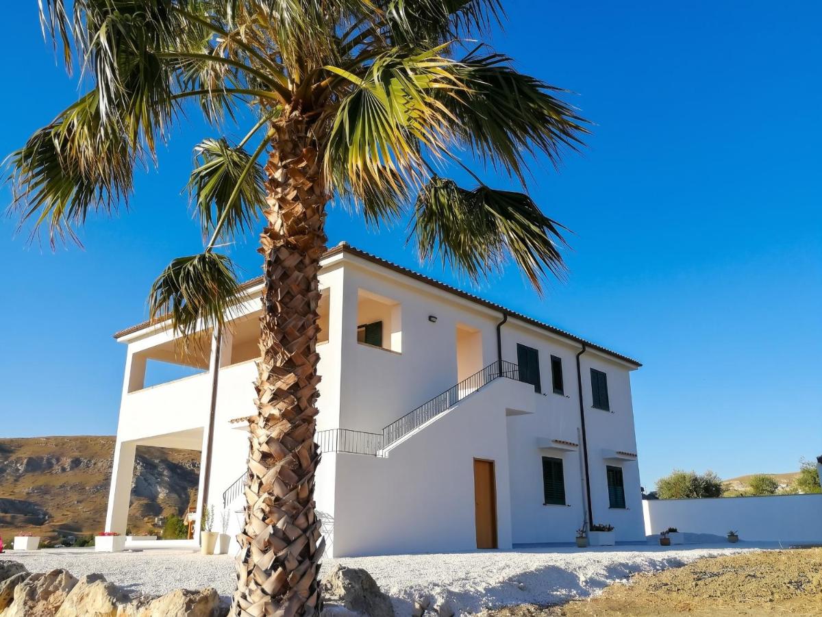 Charming apartment in Montallegro with sea view - Housity