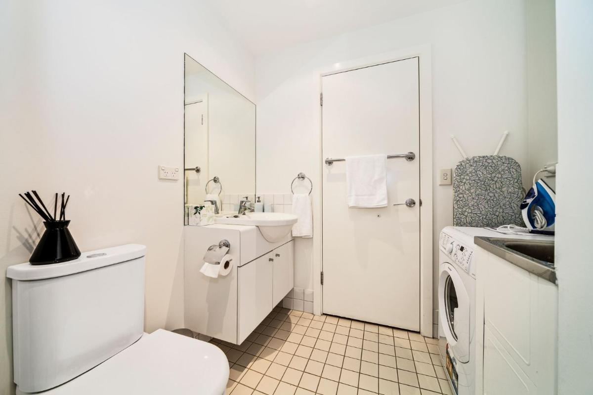 York Apartments - Housity