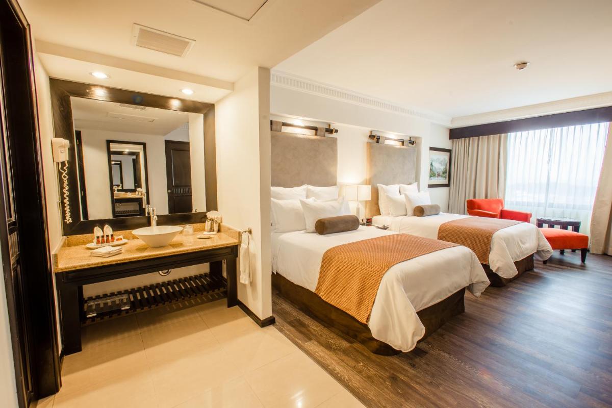 Tikal Futura Hotel & Convention Center - Housity