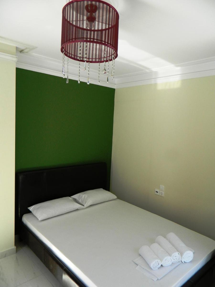 Arcadia Suites &amp; Spa - Housity